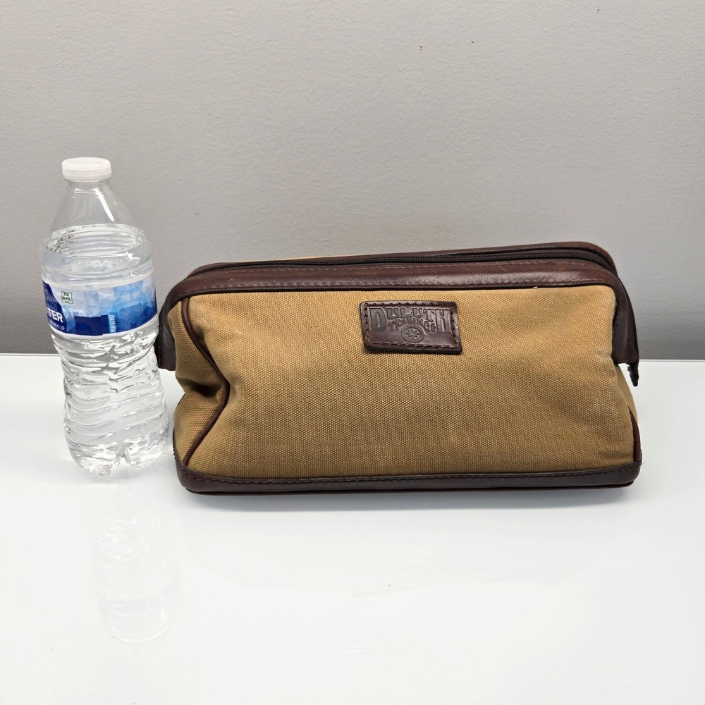 Duluth Trading Co Toiletry Travel Dopp Kit Bag Large Canvas Leather Structured